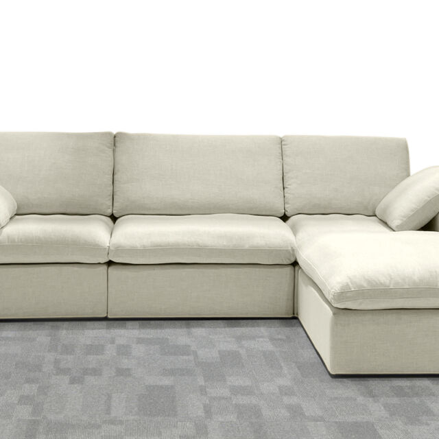 Cloud Couch color off-white