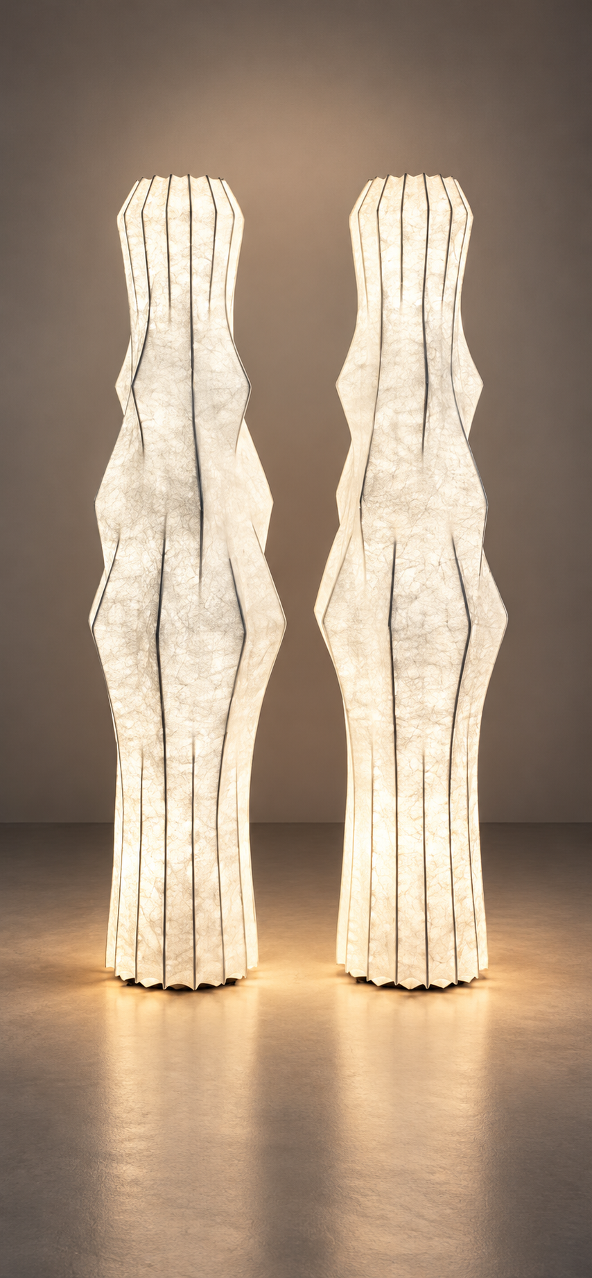Fantasma floor lamp with sculptural white exterior